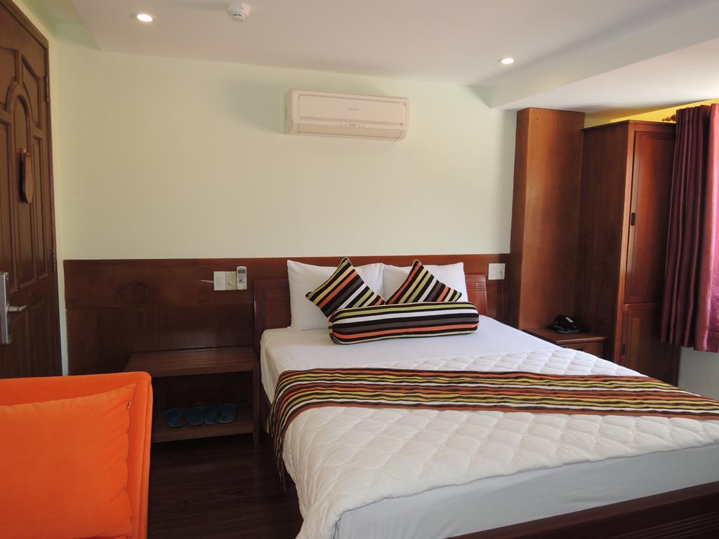 Art Deluxe Hotel Nha Trang Zimmer foto